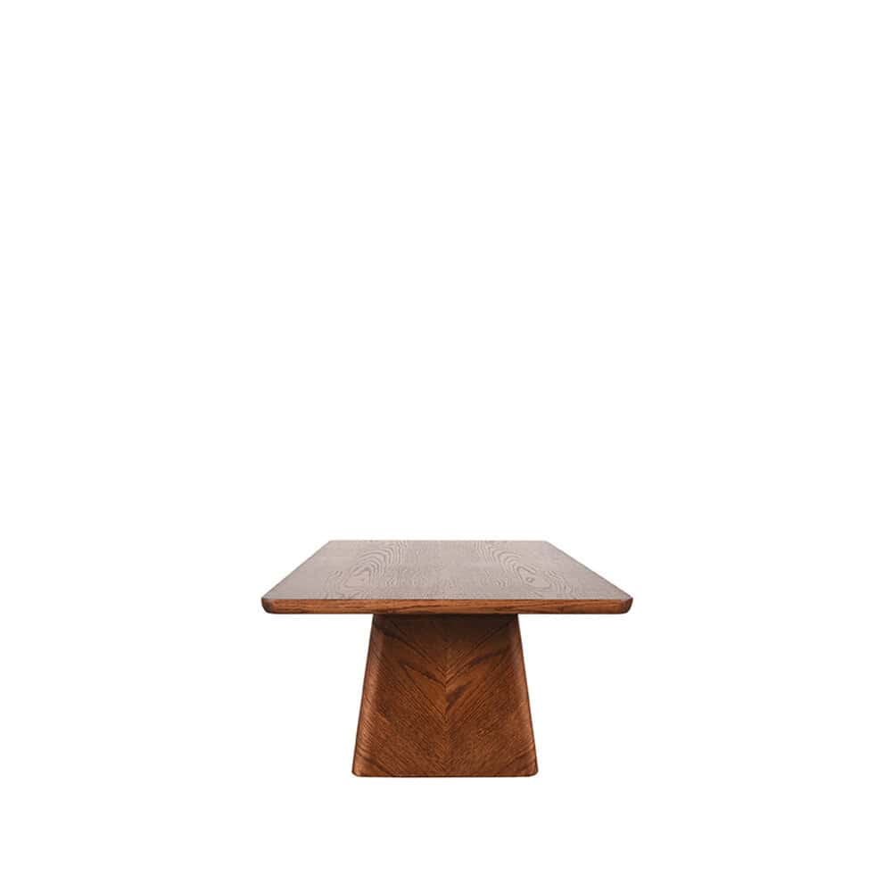 Houten eettafel met moderne design, gemaakt van hoogwaardige massieve houtsoorten, perfect voor een stijlvolle eetkamer of woonkamer.