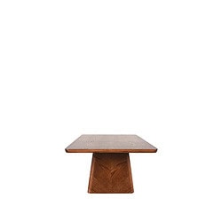 Houten eettafel met moderne design, gemaakt van hoogwaardige massieve houtsoorten, perfect voor een stijlvolle eetkamer of woonkamer.