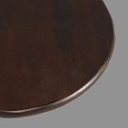 Elegante donkere houten tafel, handgemaakt en duurzaam design, perfect voor stijlvolle interieurdecoratie en praktische gebruiksdoeleinden in elke woonkamer of eetruimte.