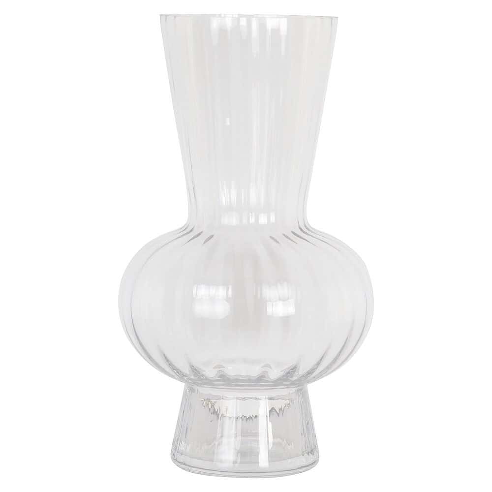 Strakke glazen vaas met ribbels, ideaal voor moderne interieurdecoratie en bloemenpresentaties.