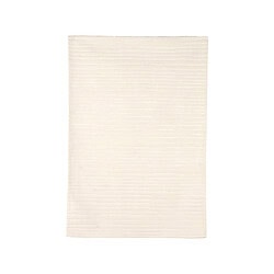 Zacht ivoorkleurige gebreide accessoire, perfect voor warme en stijlvolle interieuraccenten.