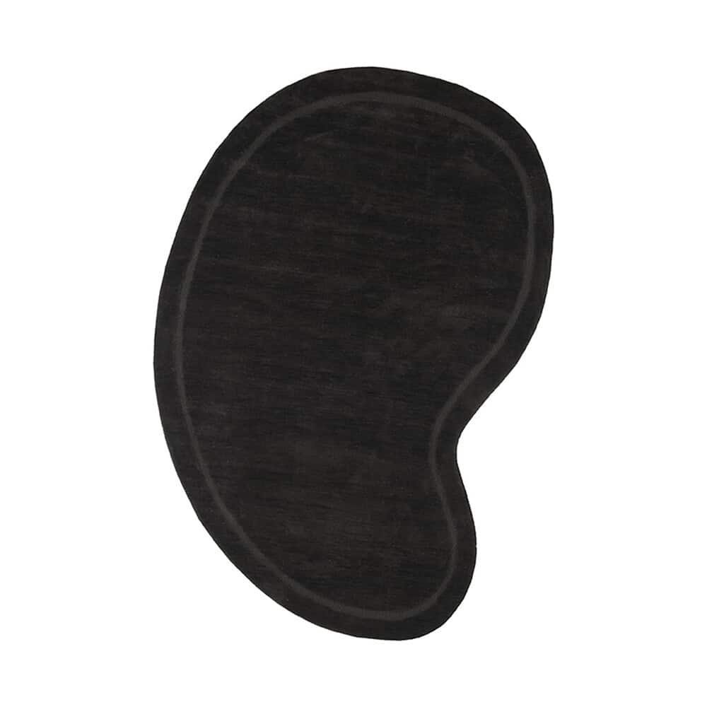 Houtkleurige houten meubel, houten tafelblad, natuurlijke houtstructuur, Mokana Meubelen design, stijlvolle houten meubel voor interieur.