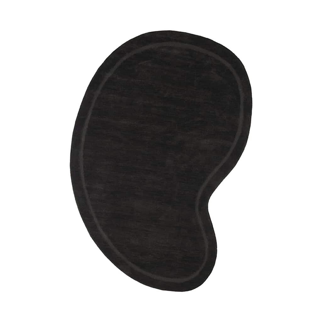 Houtkleurige houten meubel, houten tafelblad, natuurlijke houtstructuur, Mokana Meubelen design, stijlvolle houten meubel voor interieur.