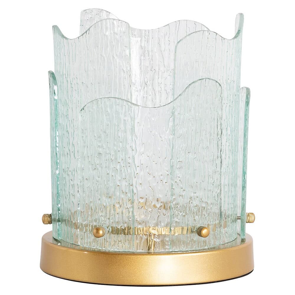 Glaslamp met goudkleurige basis, handgemaakt en elegant design, perfect als decoratie of sfeerverlichting voor in huis of kantoor.