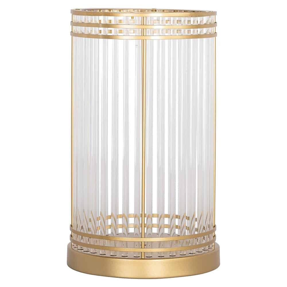Elegant goudkleurige lampenkap met glazen panelen, modern en luxe design voor sfeervolle interieurdecoratie.