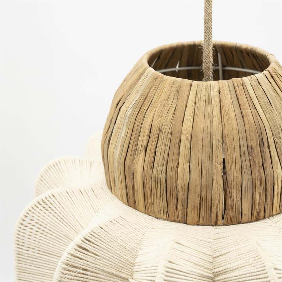 Hoogwaardige houten hanglamp met natuurlijke uitstraling, perfect voor moderne en landelijke interieurs. Gemaakt van duurzaam hout, creëert warme sfeer in elke ruimte.
