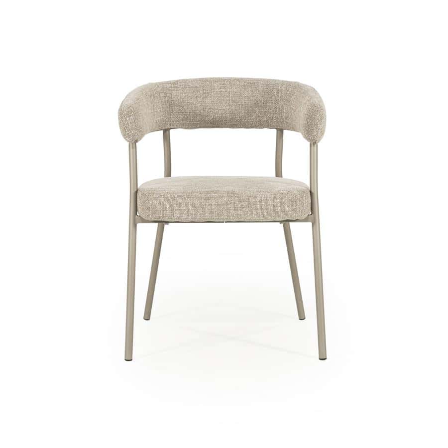 Eetkamerstoel in modern design met zacht, neutraal stoffering en slanke metalen poten, ideaal voor een stijlvolle en comfortabele eetruimte.