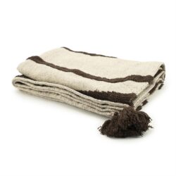 Streeplaken wollen accessoire, beige en bruin, elegante en zachte textuur, decoratief element voor tafel of bank.