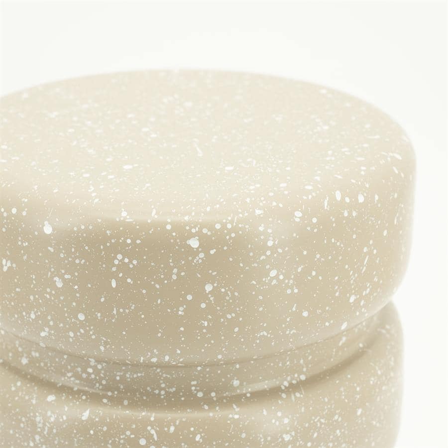 Romige beige speckle tafelsteen, modern en uniek design voor houten of aanrechtwerkbladen. Perfect voor een stijlvolle, natuurlijke afwerking in huis.