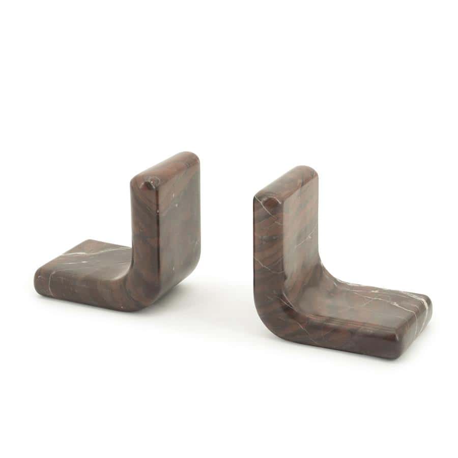 Robuuste marmeren boekensteunen in bruin tinten, geschikt voor een stijlvolle woon- of kantoorruimte. Perfect voor het organiseren van boeken en documenten. Hoogwaardige afwerking en elegant design door Mokana Meubelen.