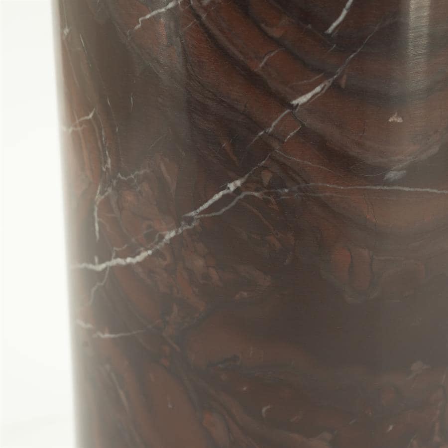 Elegant marmeren meubel met natuurlijke aders, perfecte aanvulling voor moderne of klassieke interieurs. Duurzaam en stijlvol, ideaal voor salontafels, dressoirs of tafelbladen.