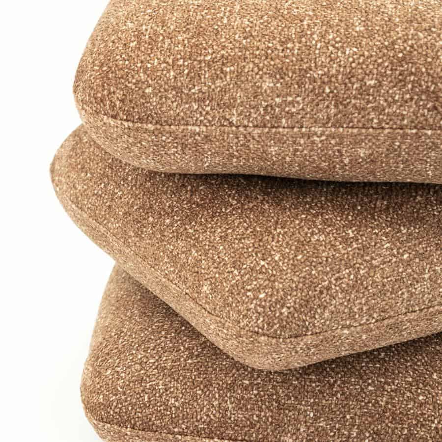 Kurkene poten voor meubels, natuurlijke uitstraling, hoogwaardig en duurzaam materiaal, perfect voor houten en landelijke meubels, van Mokana Meubelen.