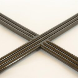 Rvs hoekprofiel voor meubelafwerking en constructies, hoogwaardig en duurzaam. Perfect voor meubelmakers en doe-het-zelvers die op zoek zijn naar betrouwbare randafwerking en versterking.