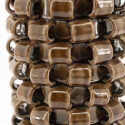 Hoogwaardige keramische meubelstructuur, handgemaakte details, luxe afwerking, modern meubelontwerp, Mokana Meubelen.