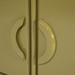 Dresser Gubby - green