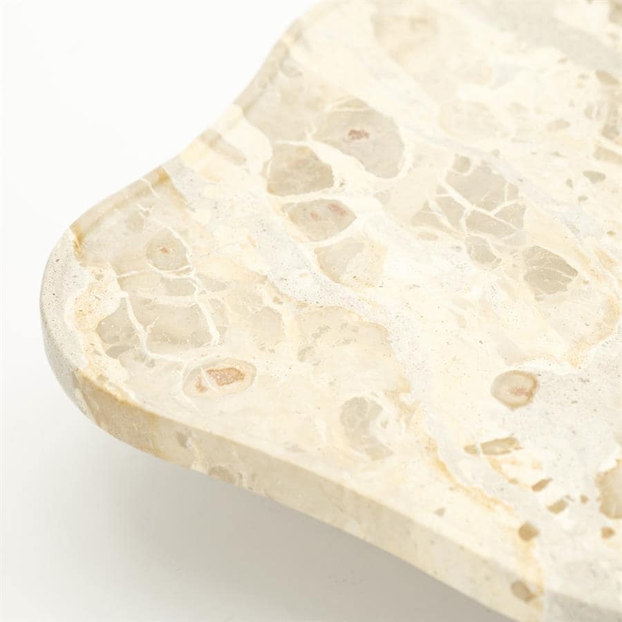 Mosaiek marmer tafelblad, natuursteen decor, luxe badkamer of keuken, hoogwaardige marmer design, Mokana Meubelen, Italiaans marmer voor meubels en interieur, elegant en duurzaam, ambachtelijk vakmanschap, stijlvolle woninginrichting, moderne natuursteen meubelen, duurzame en volle uitstraling.