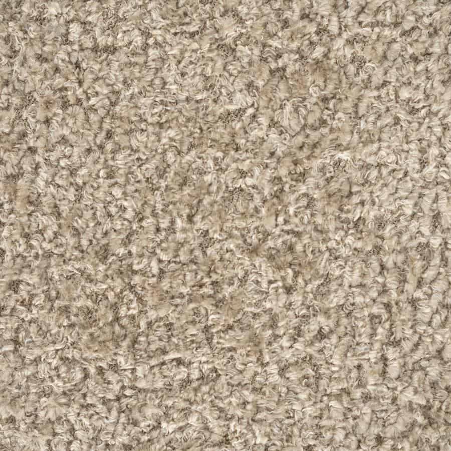 Zacht beige tapijtmateriaal met een gekruld, wollig textuur geschikt voor luxe interieurdecoratie.