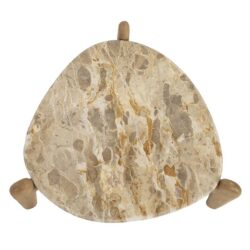 Rustieke natuurstenen saladebord op houten voet voor modern en landelijk interieur.