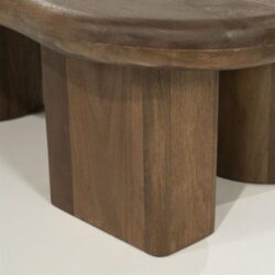 Natuurlijke houten tafelpoten, Mokana meubelen, houten salontafel, massief eiken hout, modern design, duurzame meubelstukken, luxe tafelformaat, ambachtelijk vervaardigd, stijlvolle woonaccessoires, hoogwaardig natuurhout.