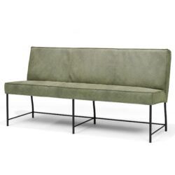 Slaapbank met groen fluwelen bekleding en zwart metalen frame, modern en comfortabel meubelstuk voor woonkamer of kantoor.