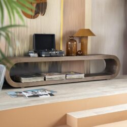 Moderne houten woonkamer tv-meubel met open opberglade en retro decor, perfect voor stijlvolle en functionele woonruimtes.