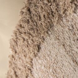 Luxe zachte wollige meubelstof in beige voor comfortabele en stijlvolle meubels. Perfect voor bankstellen, stoelen en woondecoratie, hoogwaardige kwaliteit en duurzaam materiaal.