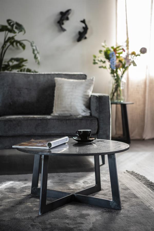 Elegante salontafel met marmeren blad en metalen frame, ontworpen door Mokana Meubelen, geschikt voor moderne woonkamers en interieur accessoires.