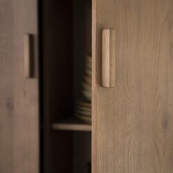 Kabinet Josh - bruin