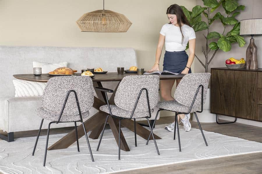 Stoel Jon met arml - taupe Maywood