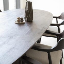 Eettafel Aron ovaal 250x110 - bruin