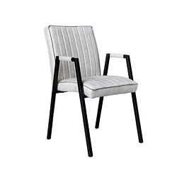 Elegante eetkamerstoel met zwart houten frame en lichtgrijze gestoffeerde zitting en rugleuning, ontworpen door Mokana Meubelen.