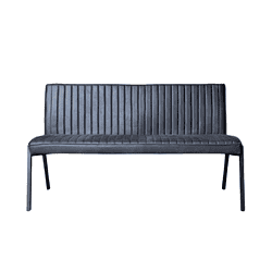 Modern zwart leren bank met strakke lijnen en metalen poten voor een eigentijdse inrichting.