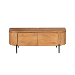 Vintage houten tv-meubel met zwart metalen poten, modern design, ruime opbergruimte, ideaal voor woonkamer inrichting, door Mokana Meubelen.