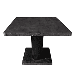 Robuuste zwarte eettafel gemaakt van massief hout, perfect voor een moderne landelijke interieurstijl. Elegant design met stevige basis, ideaal voor gezellige diners en familieaangelegenheden.