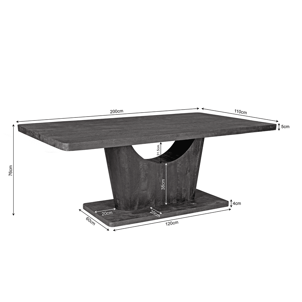 Robuuste eiken eettafel met unieke V-vorm en honderden centimeters lange afmetingen, perfect voor een moderne eetkamer of huisinterieur. Handgemaakt en duurzaam design door Mokana Meubelen.