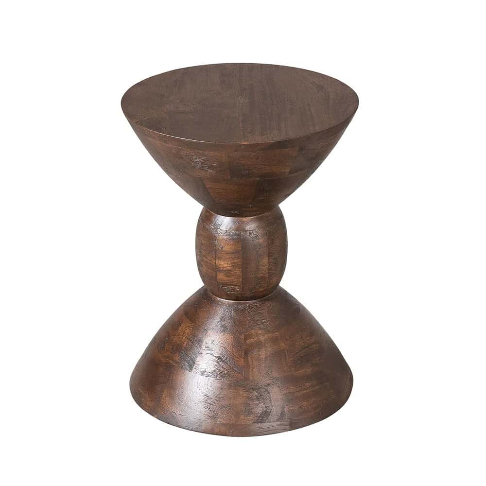 Wunderschöner Beistelltisch aus Holz, handgefertigtes Möbelstück mit elegant geformter Platte und stabilem Fuß, perfekt für jedes Wohnzimmer oder Büro.