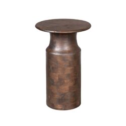 Vintage houten bijzettafel, ideaal voor industrieel interieur en handgemaakte meubelstukken.