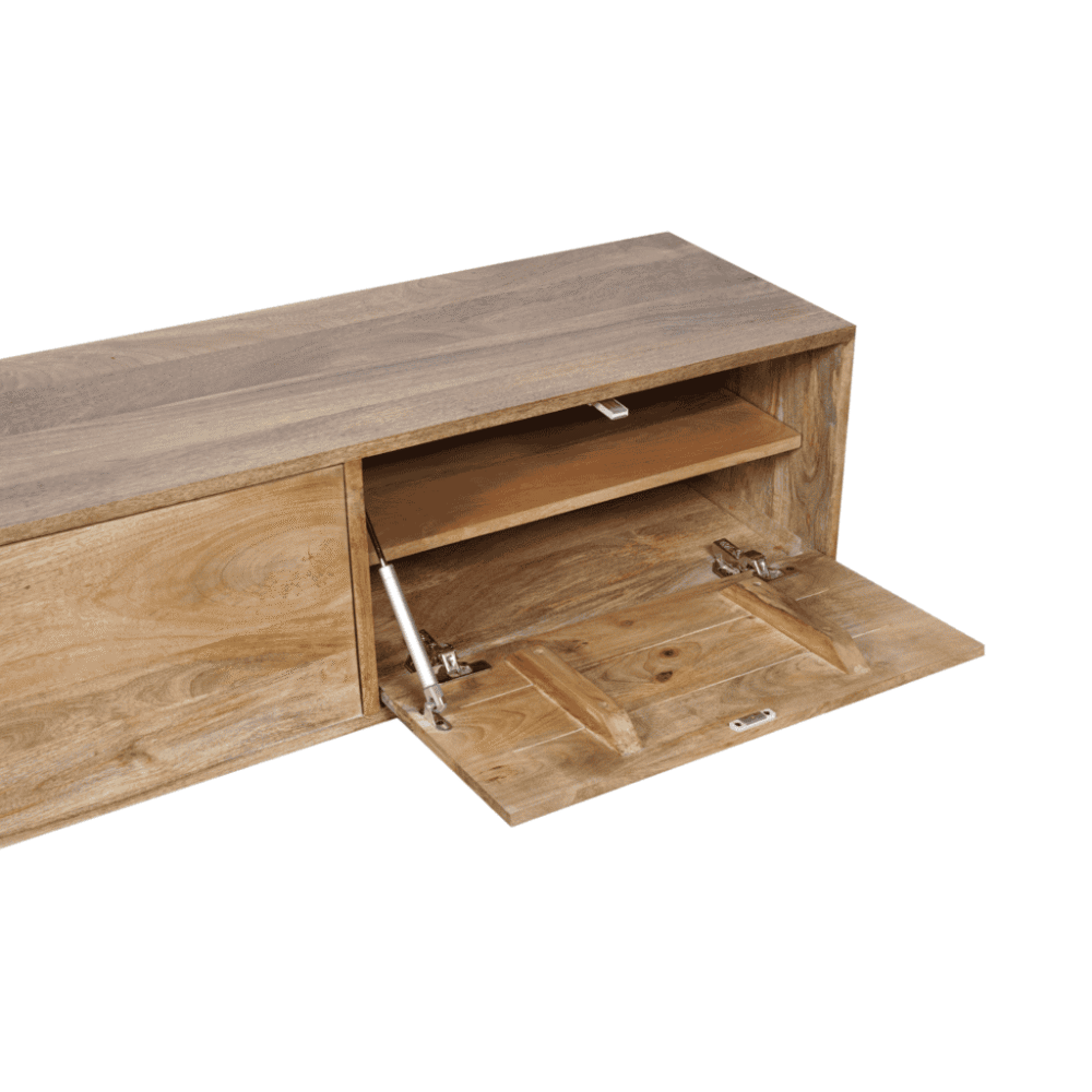 Massief houten meubel met uitschuifbare deur en interne plank voor opbergruimte, handgemaakt door Mokana Meubelen. Perfect voor een landelijke of moderne inrichting, duurzame en stijlvolle houten meubels.