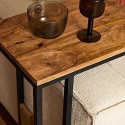 Natuurlijke houten salontafel met zwart metalen frame, modern en stijlvol meubelstuk van Mokana Meubelen voor een warme uitstraling.