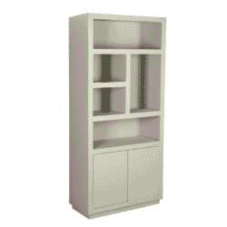 White houten boekenkast met open vakken en dubbele deur onderaan, modern en multifunctioneel woonkamer meubel van Mokana Meubelen.