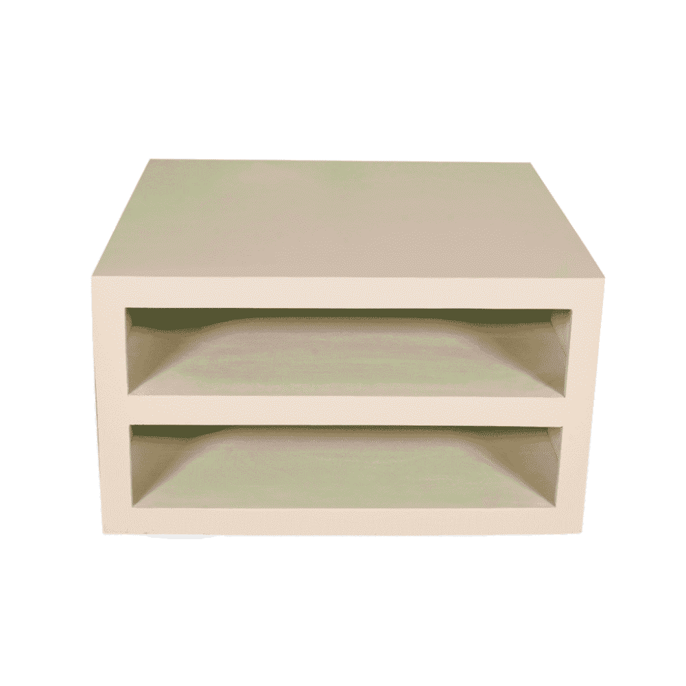 Strakke witte houten salontafel met open opbergruimte, modern en functioneel design voor woonkamer decoratie en opbergruimte.