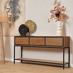 Strak houten kast met zwart metalen frame, modern design, stijlvolle woonaccessoires, perfect voor woonkamer of entree, Mokana meubelen collectie, kwalitatieve en landelijke inrichting.