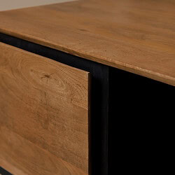 Naturale houten meubel met zwart metalen details, modern design en ambachtelijke afwerking. Perfect voor een stijlvolle inrichting met warme houttinten en industriële accents.