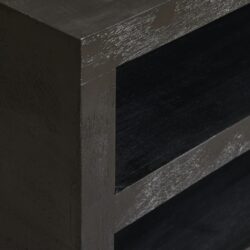 Hoogwaardige houten meubelafwerking met zwarte afwerking, perfect voor moderne woonruimtes, vervaardigd door Mokana Meubelen.