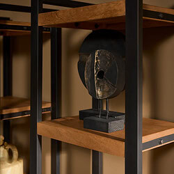 Elegant houten meubels met zwart metalen frame, moderne en industriële uitstraling, perfect voor een stijlvolle woonkamer of kantoor. Opbergmogelijkheden en uniek design.