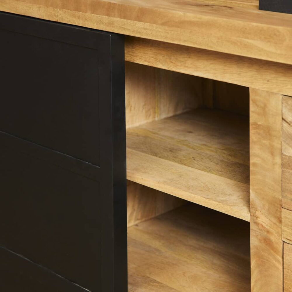 Strak en modern houten dressoir met zwarte voorkant, perfect voor elegant wonen. Op maat gemaakte houten meubelen van Mokana, waarmee je een warme en tijdloze sfeer creëert.