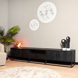 Lichte houten tv-meubel met zwart metalen frame, modern design, perfect voor woonkamer, stijlvol en functioneel meubel van Mokana Meubelen.