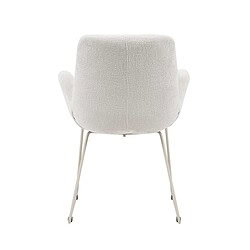 Modern gestoffeerde fauteuil met witte bekleding en slanke metalen poten, perfect voor eigentijdse interieurs en comfortabel loungen.