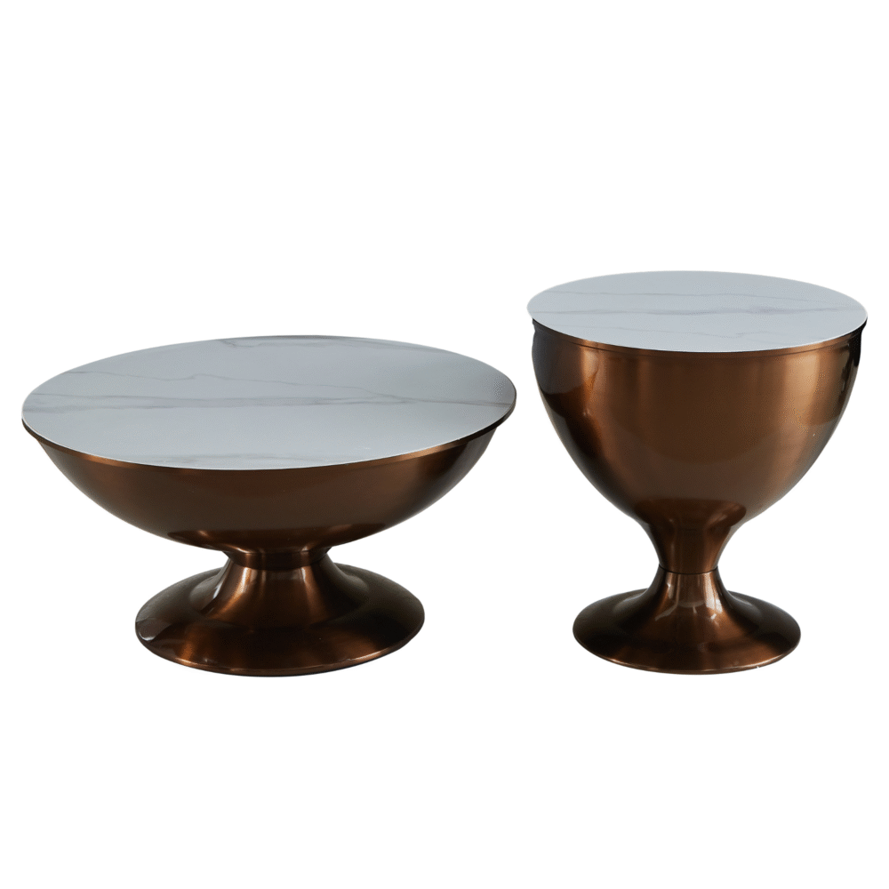 Deuren en bout tables van Mokana Meubelen, moderne en stijlvolle ontwerp, combinatie van marmer en metallic afwerking. Perfect voor een eigentijdse inrichting en luxe uitstraling.