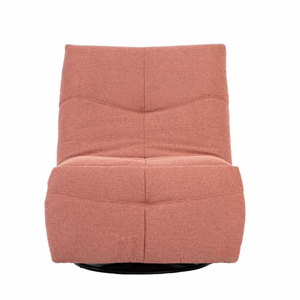 Hoekfauteuil van Mokana Meubelen in zachtroze stof, modern design voor comfortabele zithoek.